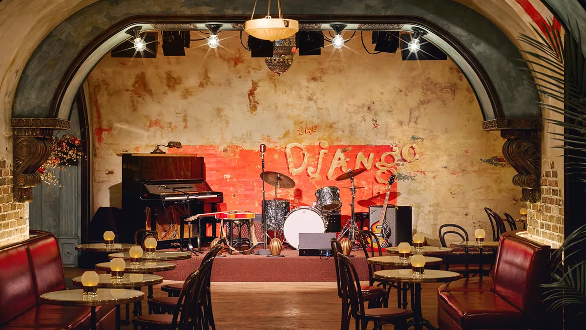 Club Django à Drom Taberna