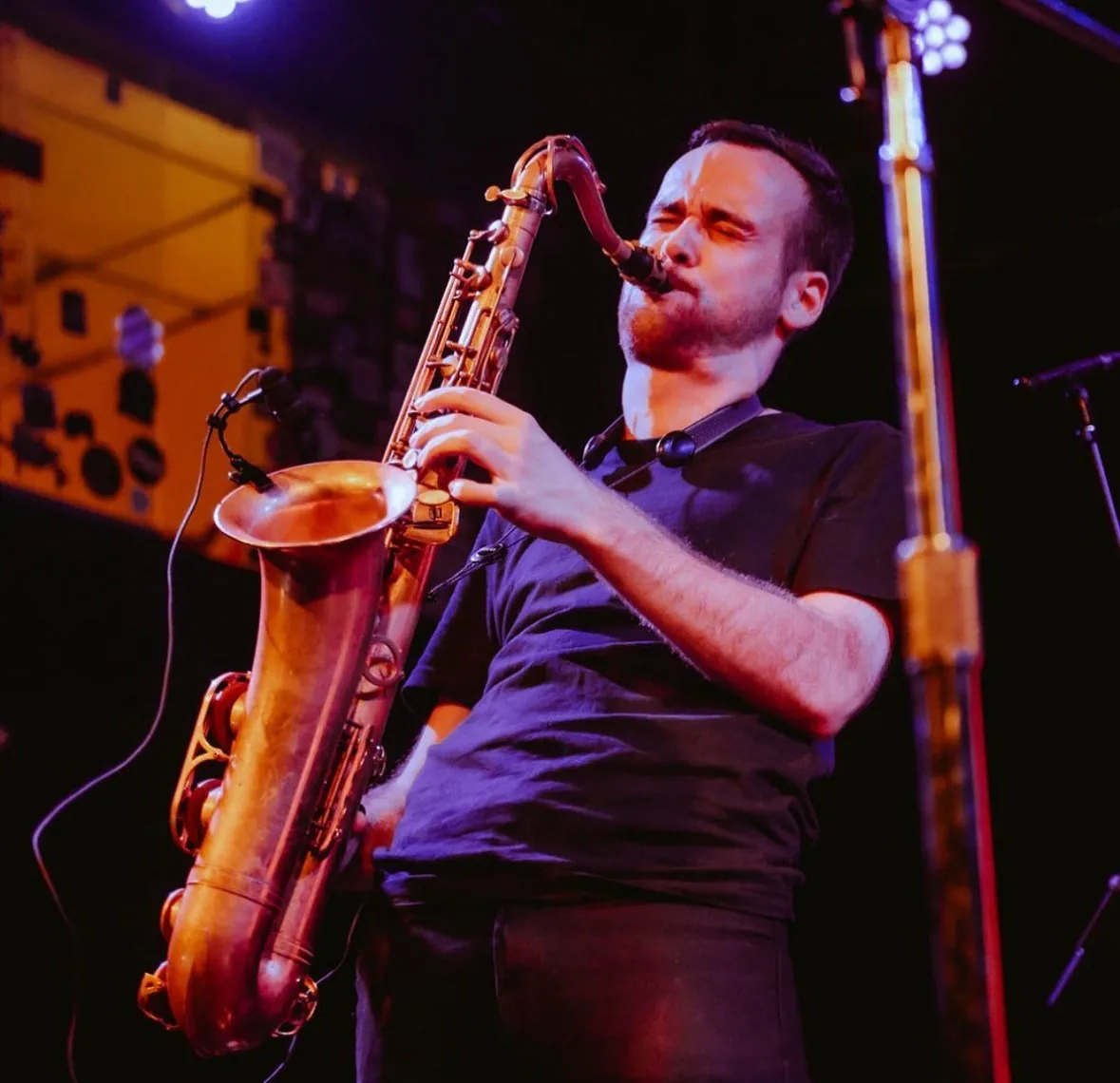 Emmerson Hall, Tractor Beam & José Contreras at Dina's Tavern