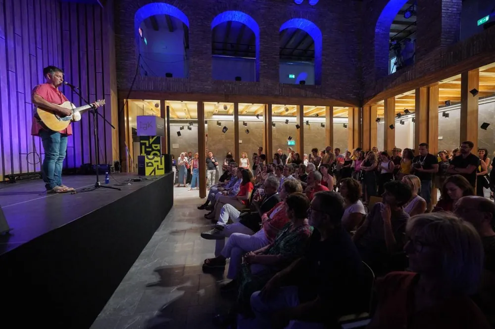 Centro Cultural Izaskun Arrue – Gasteiz Antzokia