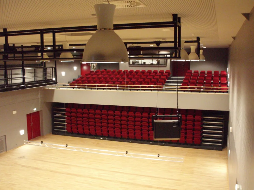 CENTRE CULTUREL LE FAMILY