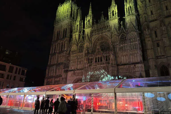 Place de la Cathédrale · Rouen