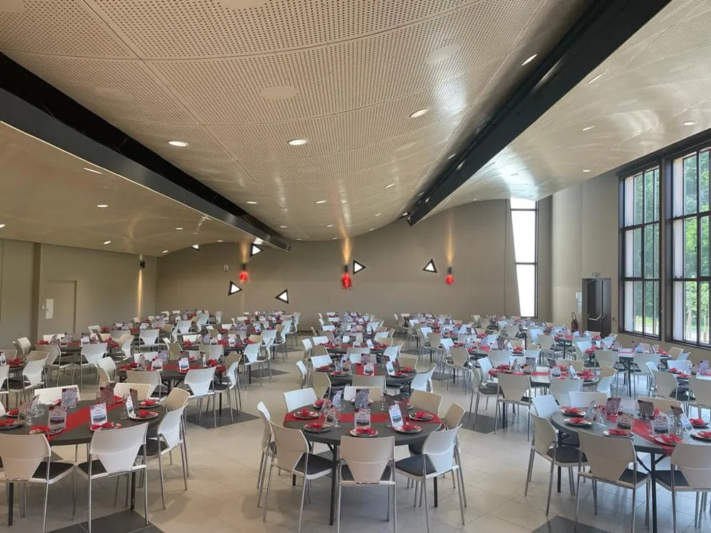Salle communale · Saint-Martial-d'Artenset
