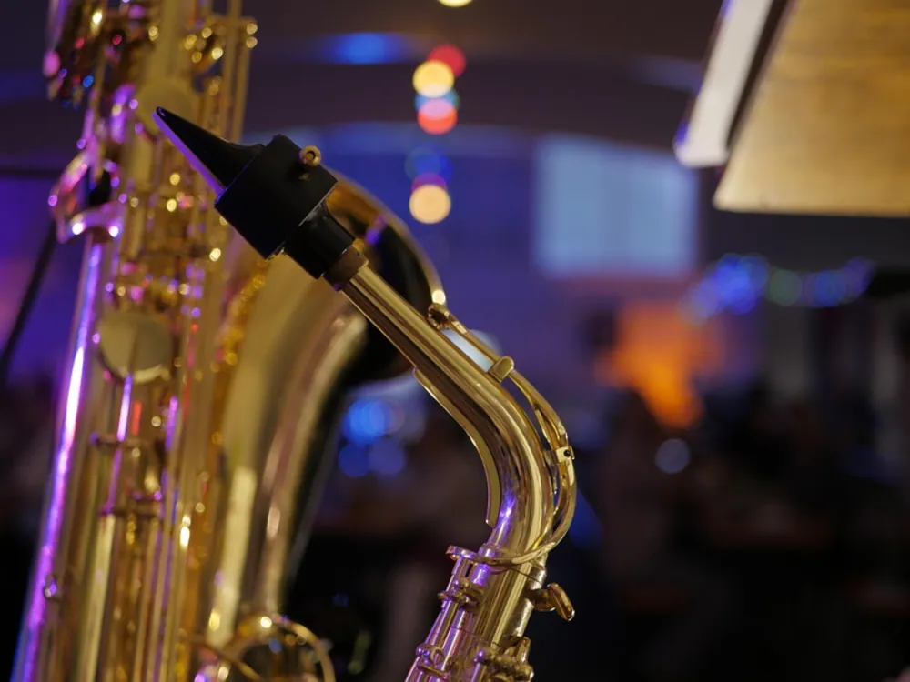 Salle Le Microphone Place Serpa · Tarnos
