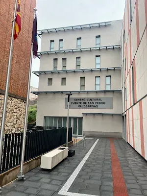Centro Cultural Fuente de San Pedro - Valderrivas (Vicálvaro)