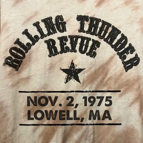Live, Lowell, MA, Nov 2, 1975 album cover
