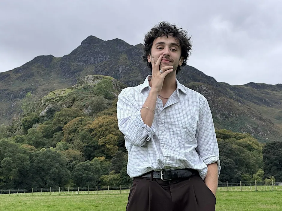 Zain Cruickshank  [Neosoul - Jazz - Singer Song Writer - Pop] at The Jazz Bar