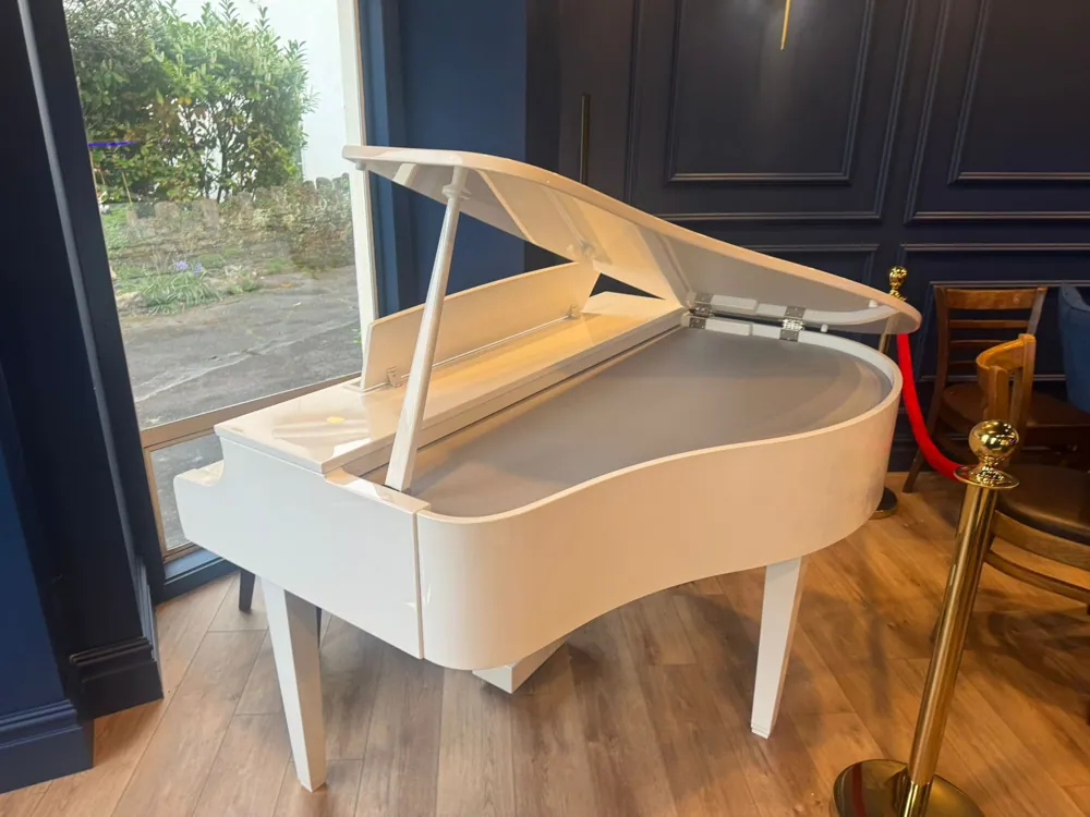 Black Ivory Piano Bar 4 Belle Vue Rd