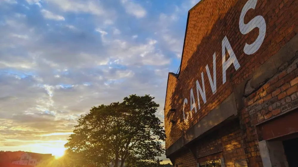Canvas Dundee