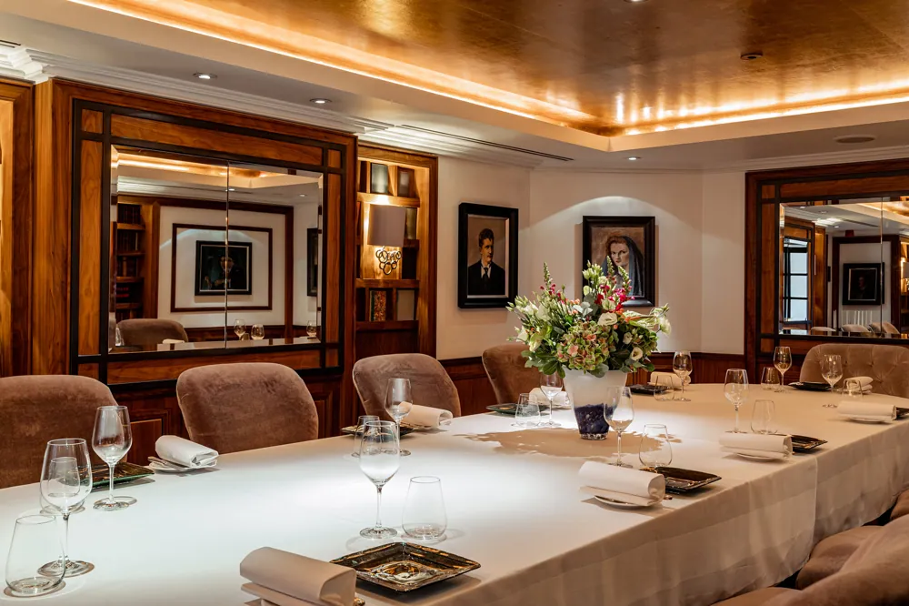 The St. James's Club
