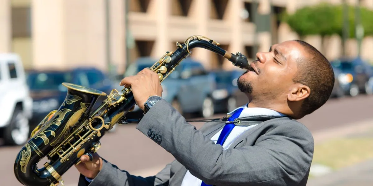 Herb Scott and Hope Udobi Duo at Awakening Bar & Grill