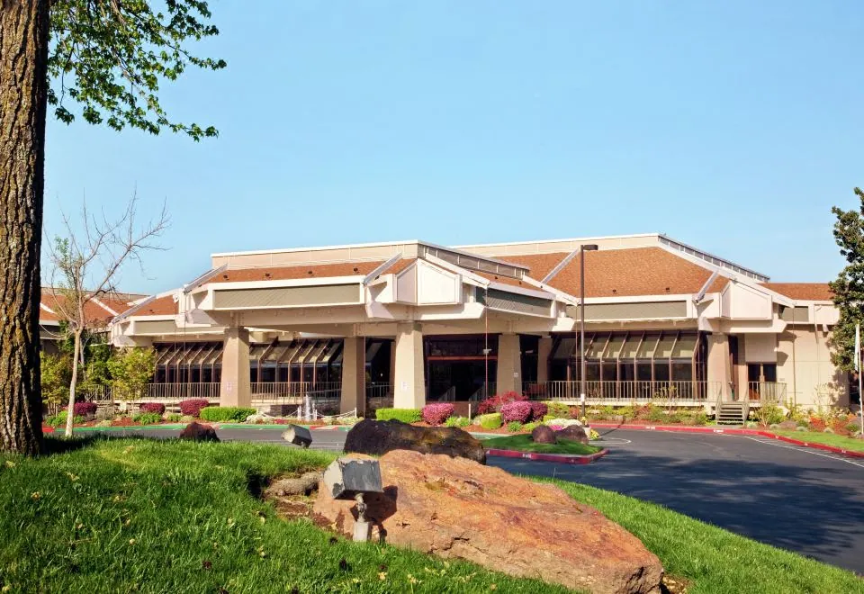 DoubleTree By Hilton