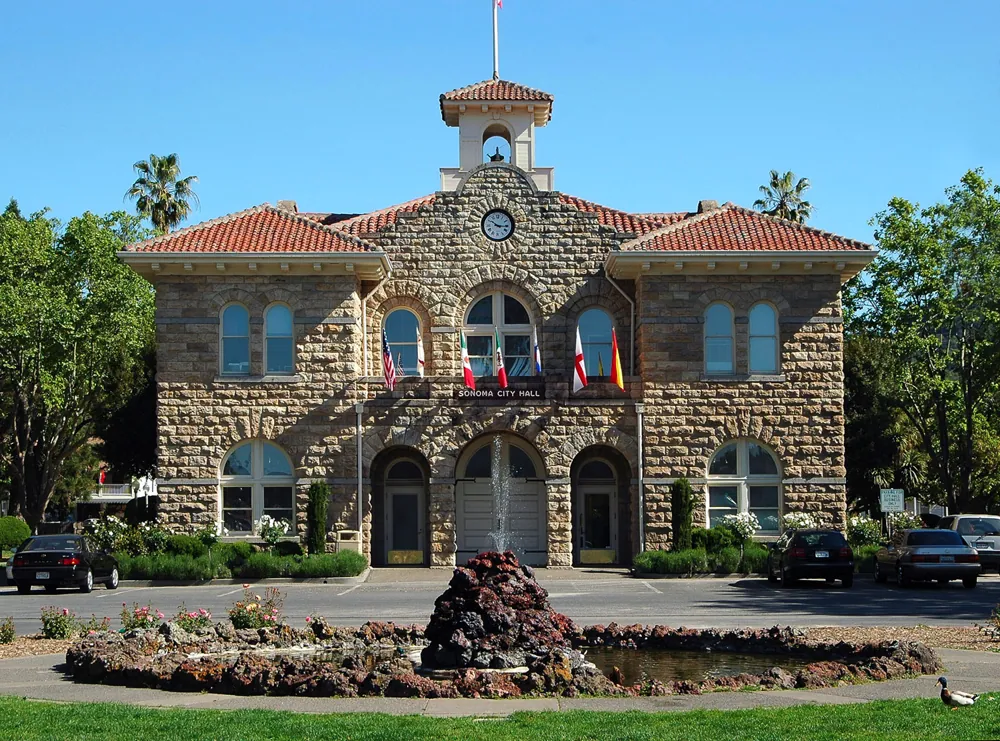 Grinstead Amphitheatre - Sonoma Plaza