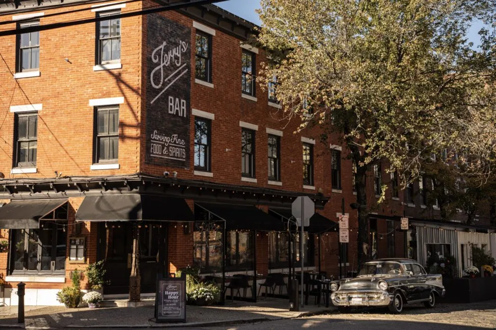Jerry’s Bar