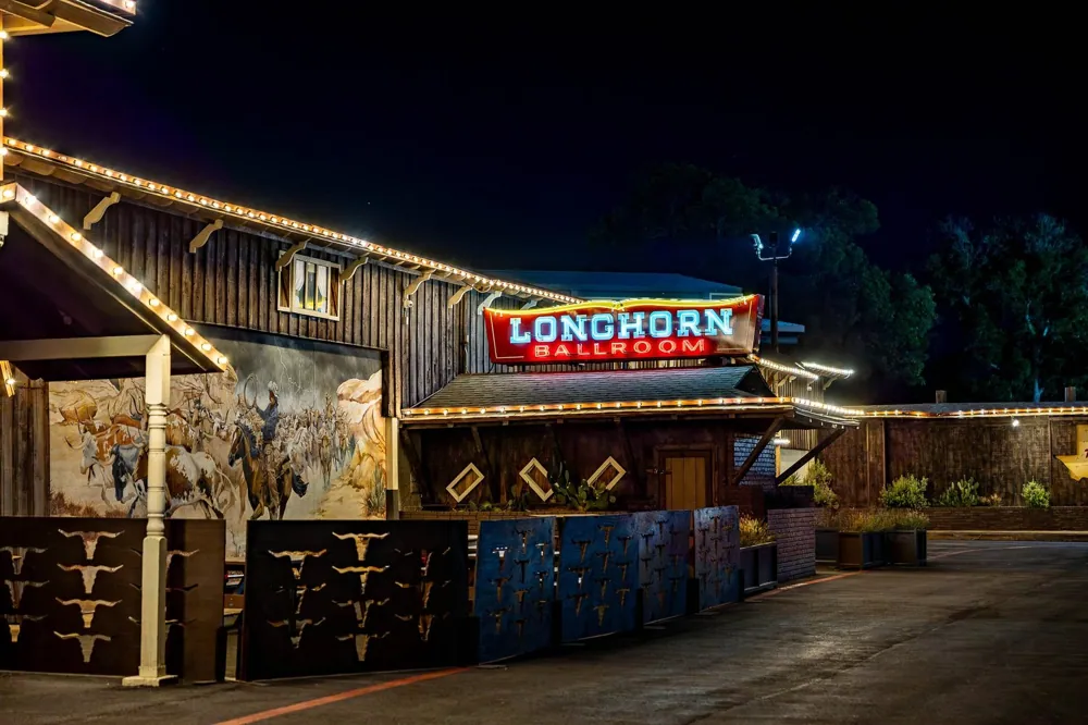 Longhorn Ballroom & Backyard Amphitheater · Dallas